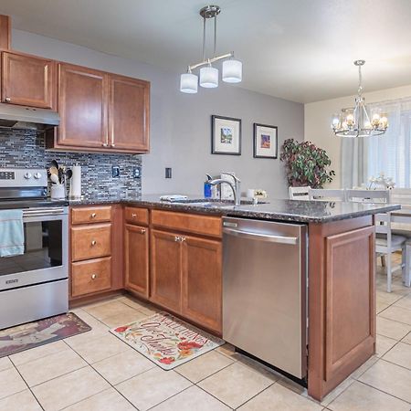 Walk To Downtown Leavenworth * Sleeps 6 + Pets * Ground Level Gem!アパートメント エクステリア 写真