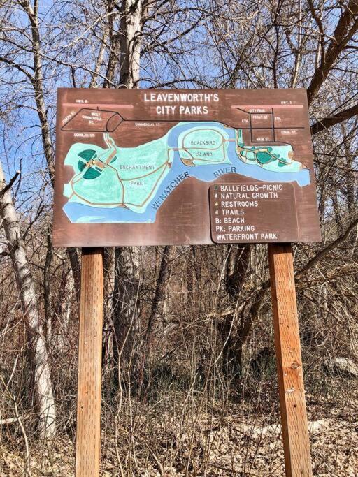 Walk To Downtown Leavenworth * Sleeps 6 + Pets * Ground Level Gem!アパートメント エクステリア 写真