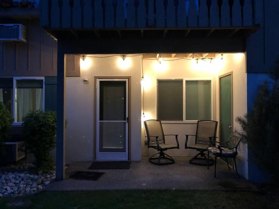 Walk To Downtown Leavenworth * Sleeps 6 + Pets * Ground Level Gem!アパートメント エクステリア 写真