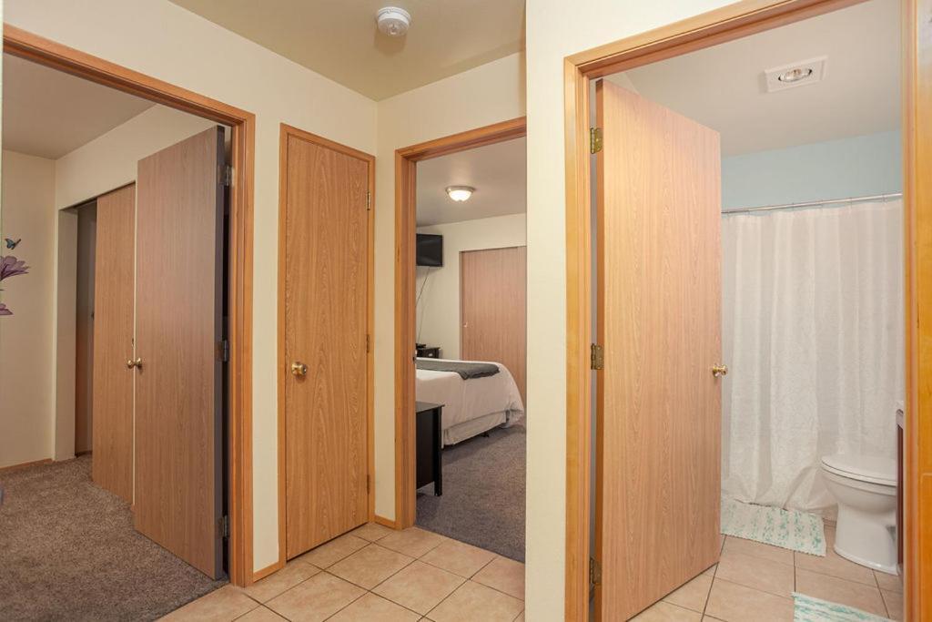 Walk To Downtown Leavenworth * Sleeps 6 + Pets * Ground Level Gem!アパートメント エクステリア 写真
